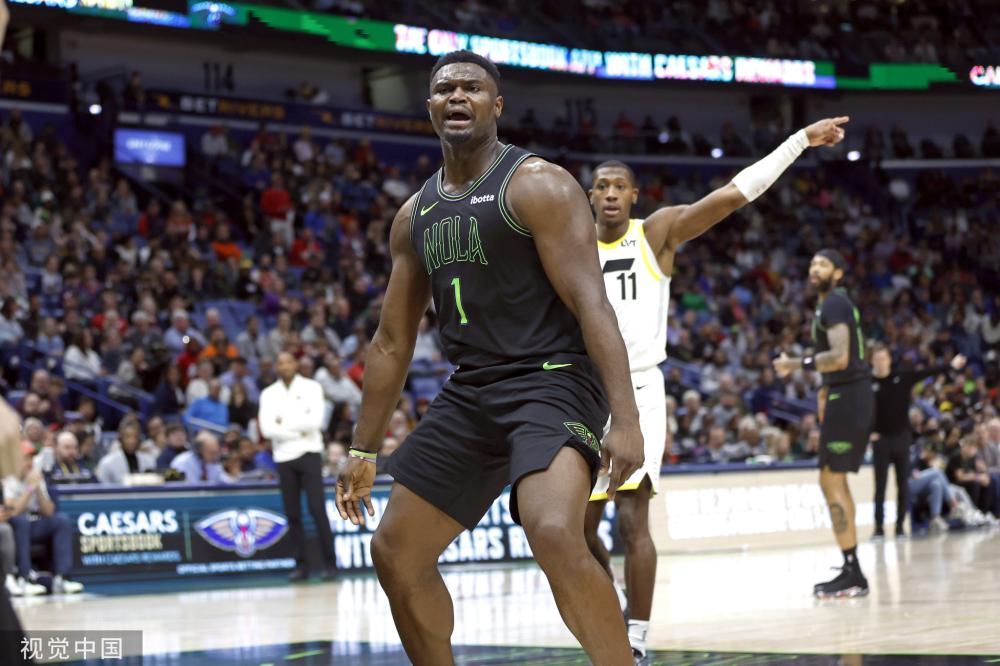 步的战略和 步的战略和