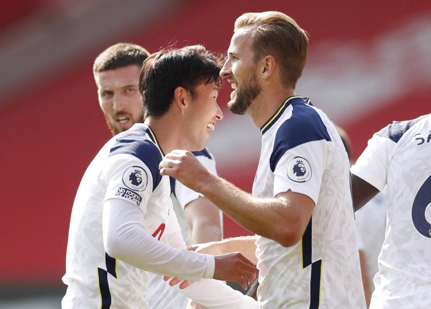 NBL联赛新赛季薪资最高本土球员！阿丘尔与珀斯野猫签下为期2年合同